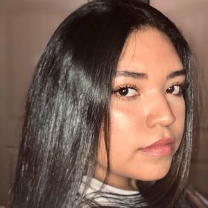 Meet your Posher, Jasmine